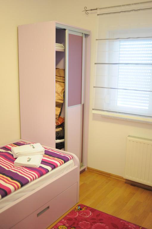 Apartmani Spoljar Zupanja Eksteriør bilde